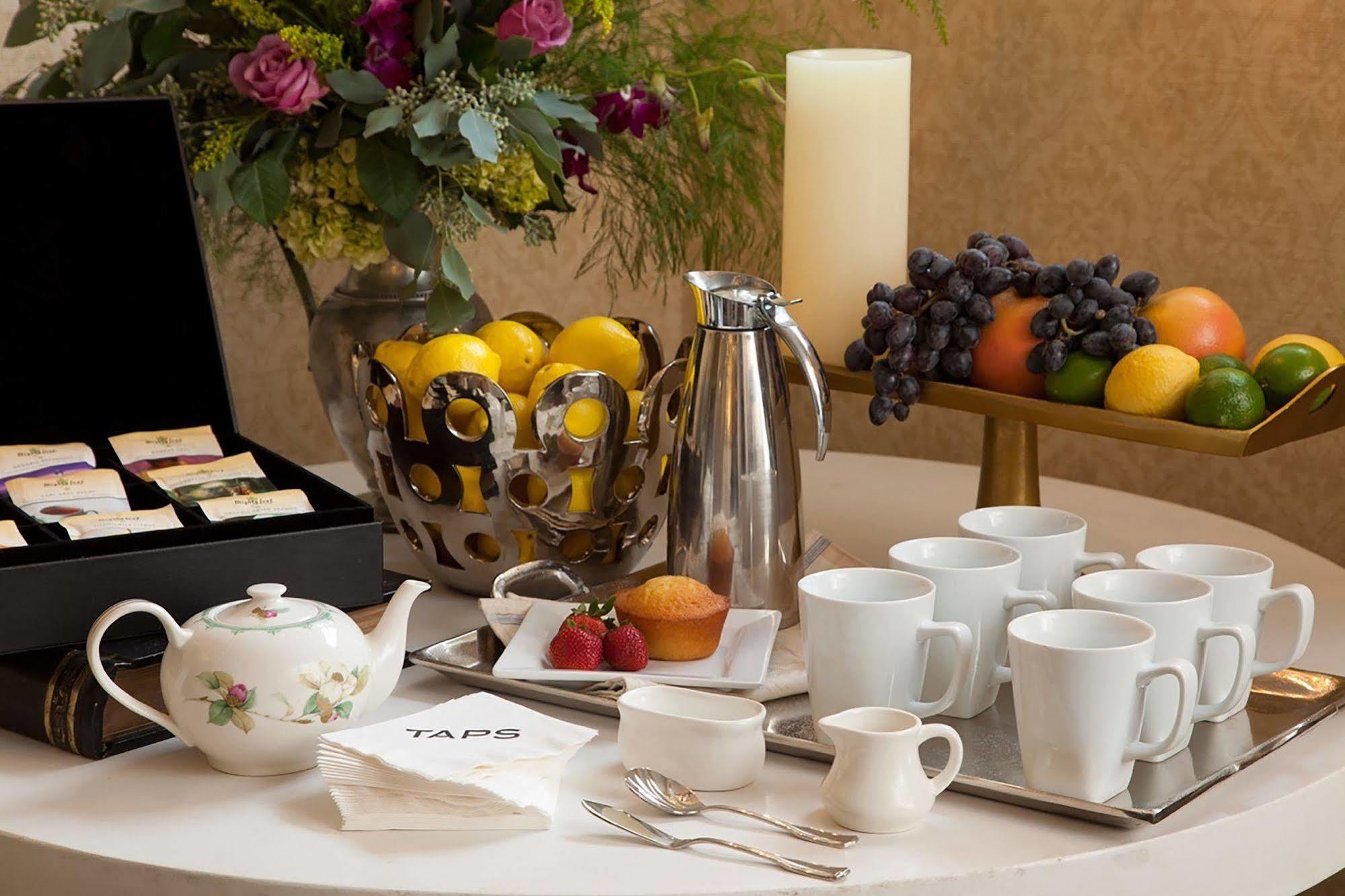 The Georges Hotel Lexington Bagian luar foto